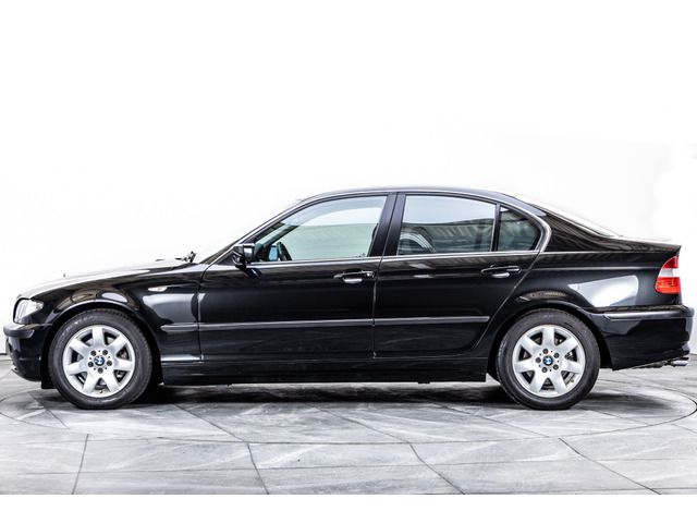 BMW 3 Series sedan