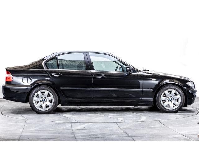 BMW 3 Series sedan