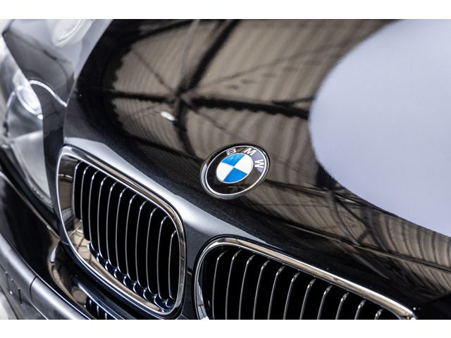 BMW 3 Series sedan