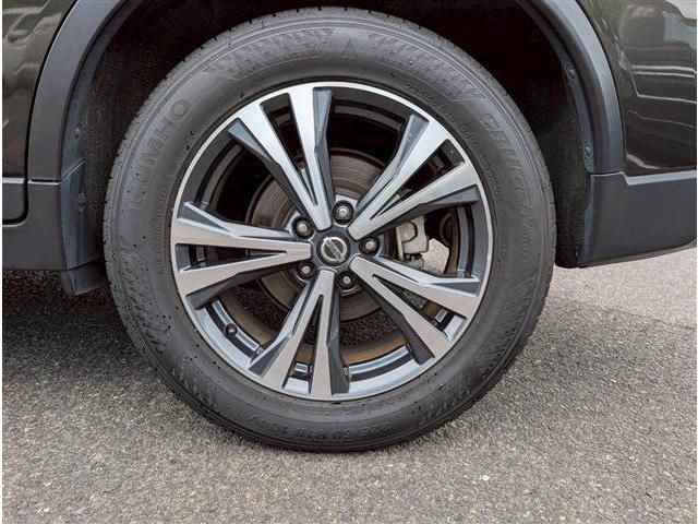 X-TRAIL 2WD