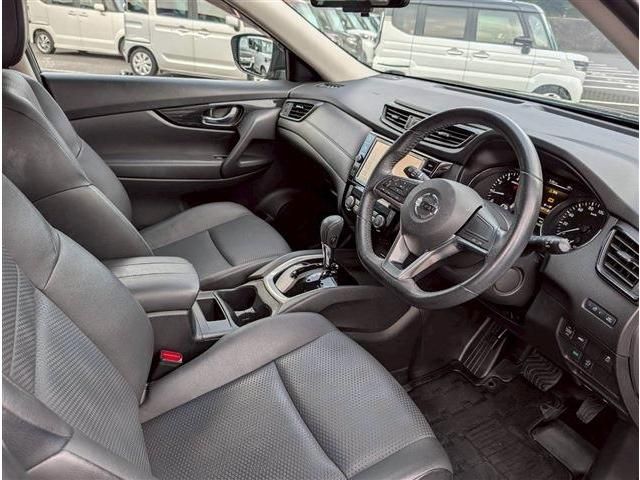X-TRAIL 2WD