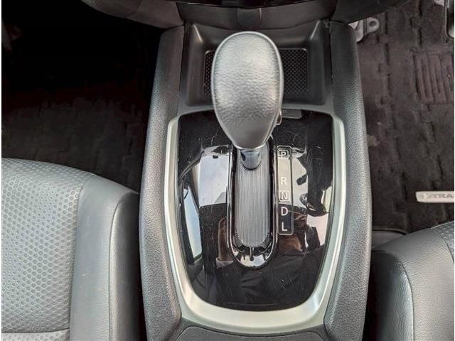 X-TRAIL 2WD