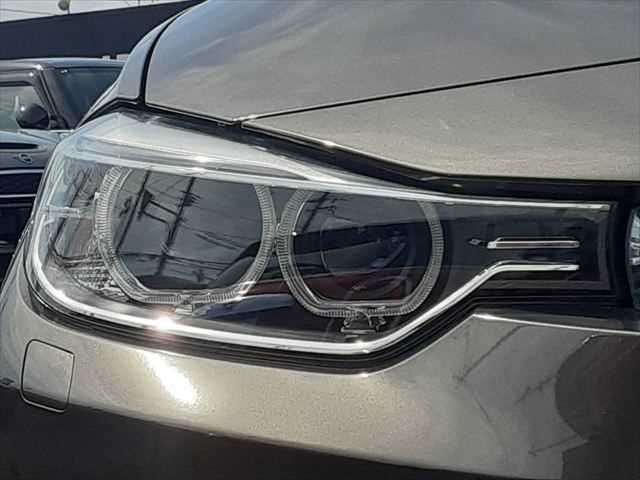 BMW 3 Series sedan