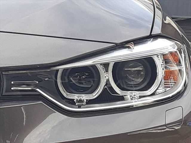 BMW 3 Series sedan