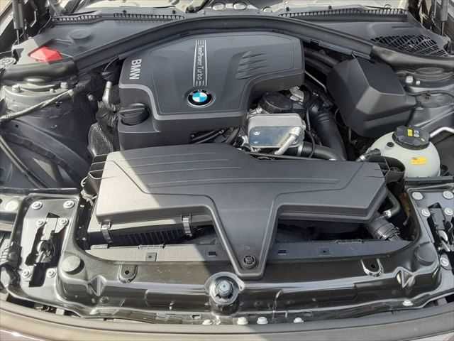 BMW 3 Series sedan