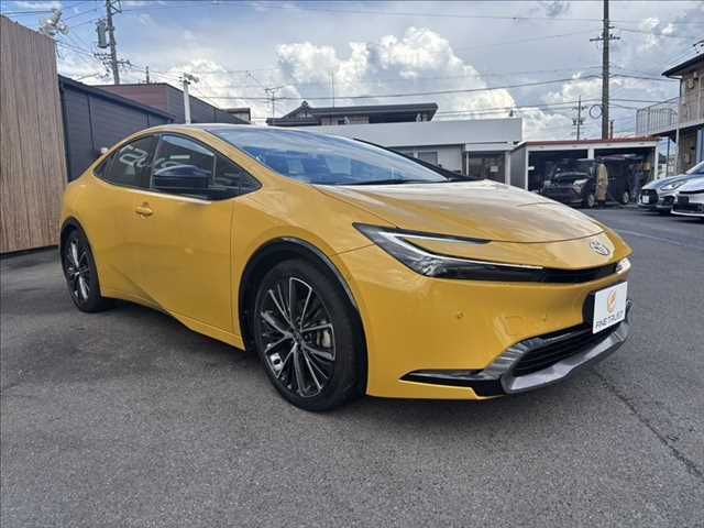PRIUS 4WD