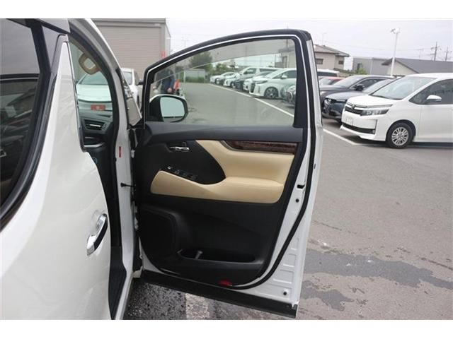 ALPHARD hybrid 4WD