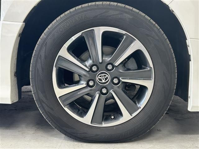 VOXY 4WD