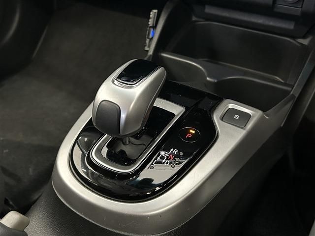 FIT HYBRID 4WD