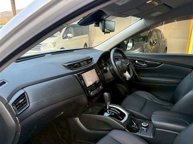X-TRAIL 4WD