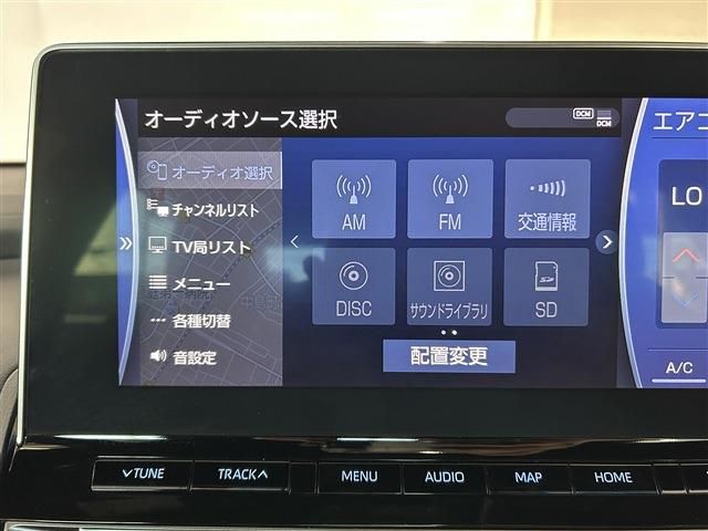 CROWN sedan hybrid 4WD