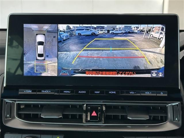 CROWN sedan hybrid 4WD