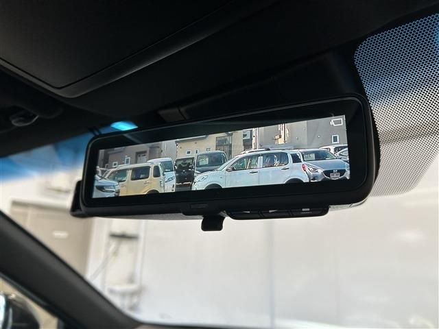 CROWN sedan hybrid 4WD