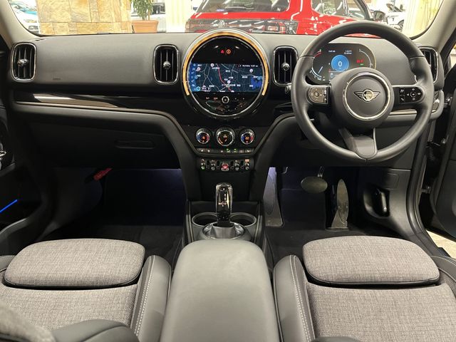 MINI COOPER D CROSSOVER