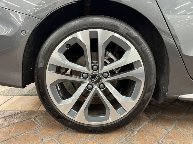 AUDI A3 Sedan