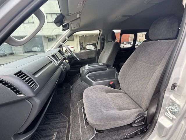 HIACE wagon