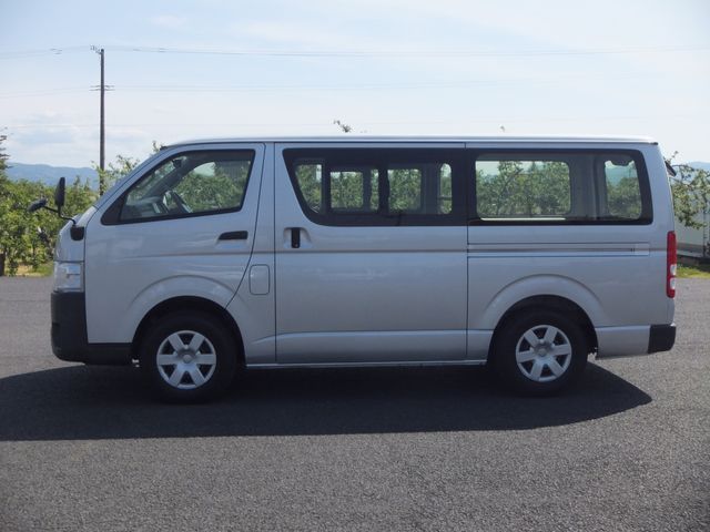 REGIUSACE van 4WD
