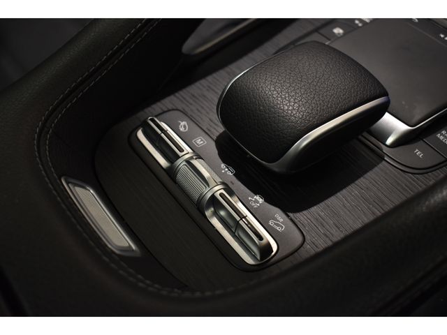 MERCEDES BENZ GLS class
