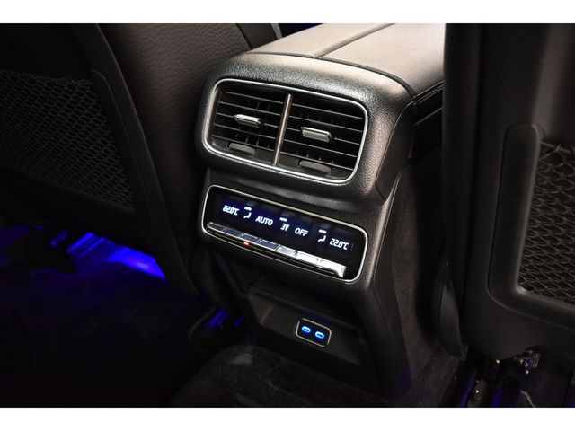 MERCEDES BENZ GLS class
