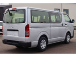 BONGO BRAWNY VAN