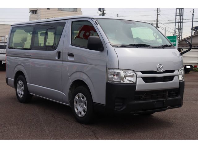 BONGO BRAWNY VAN