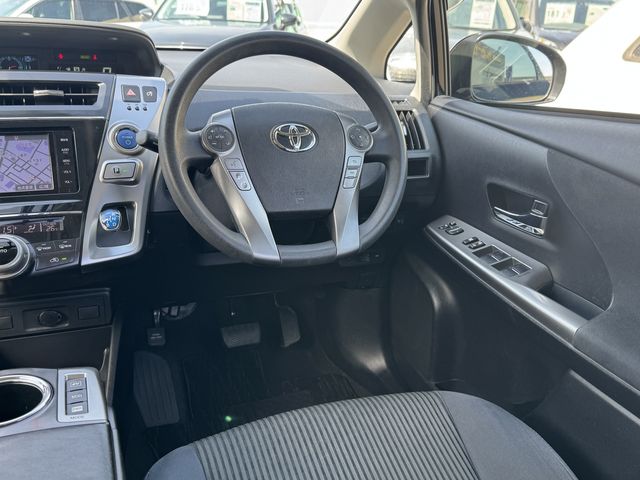 PRIUS Alpha