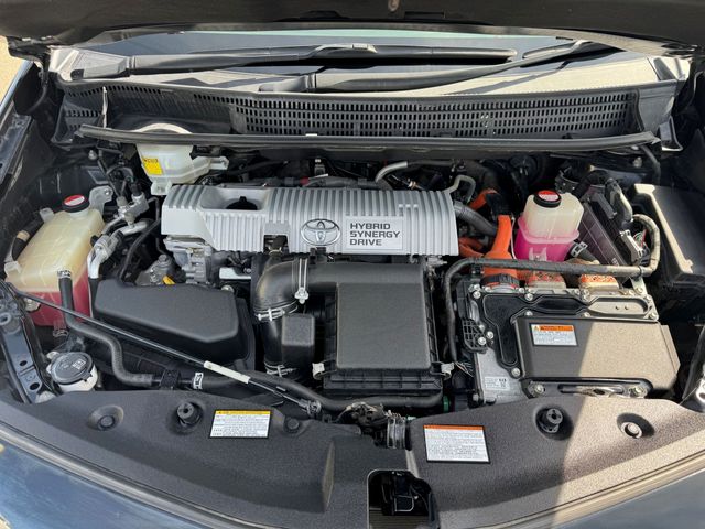 PRIUS Alpha