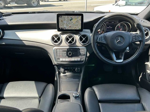 MERCEDES BENZ GLA class