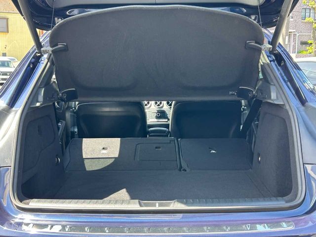 MERCEDES BENZ GLA class