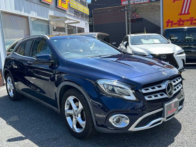 MERCEDES BENZ GLA class