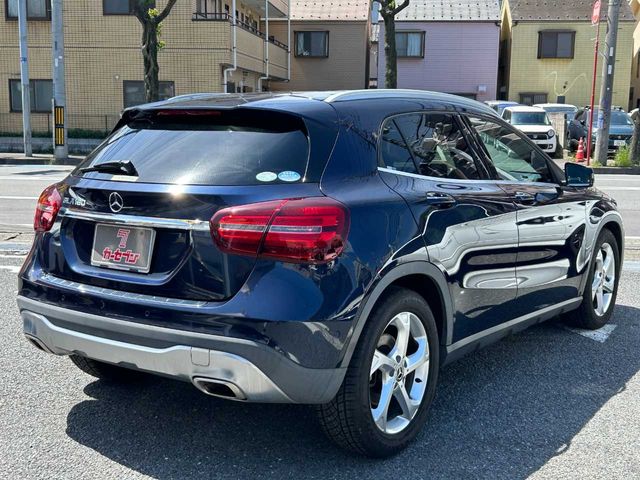 MERCEDES BENZ GLA class