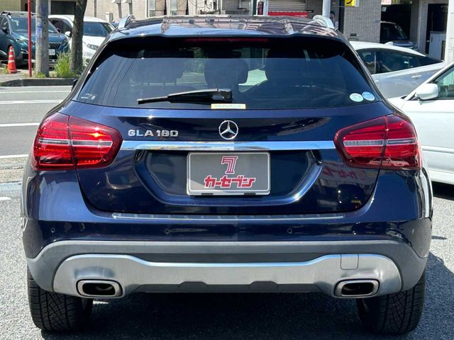 MERCEDES BENZ GLA class