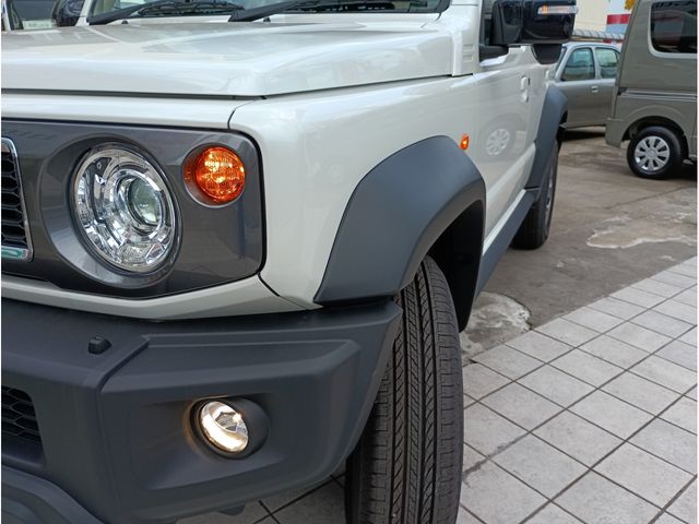 JIMNY NOMADE