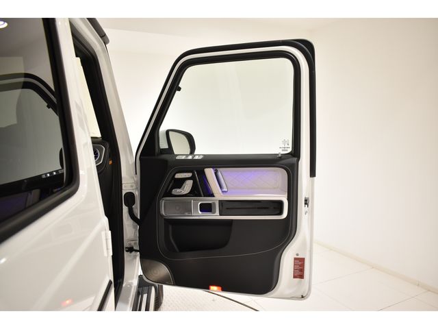 MERCEDES BENZ G class