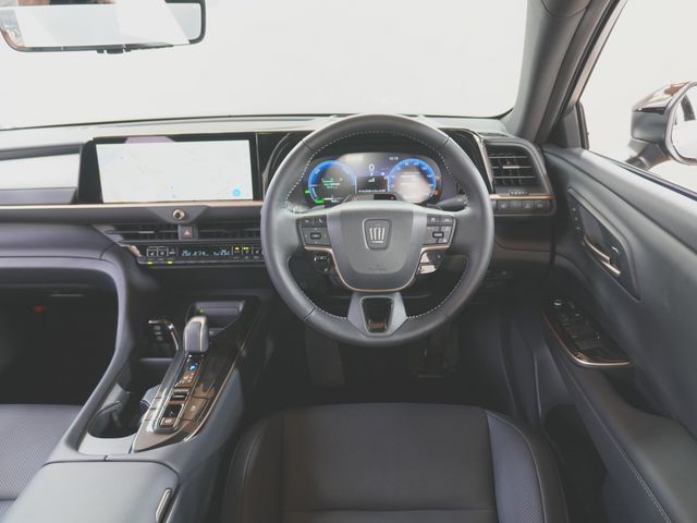 CROWN ESTATE 4WD