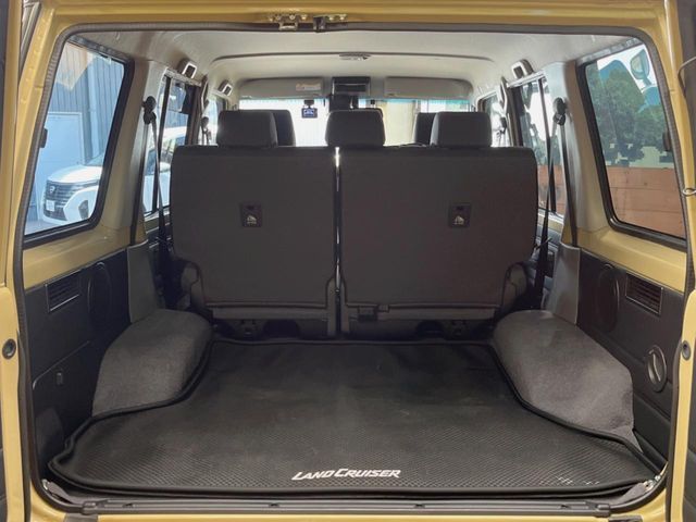 LANDCRUISER 70