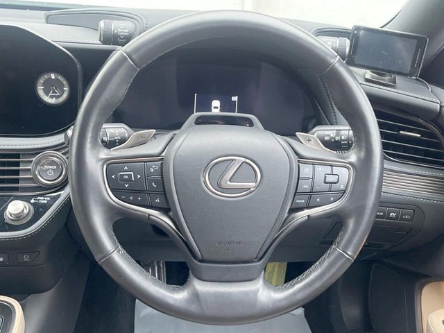 LEXUS LS500h