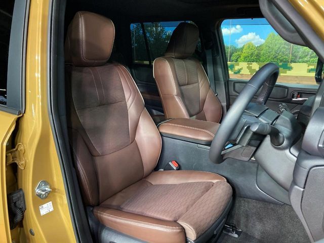 LANDCRUISER 250