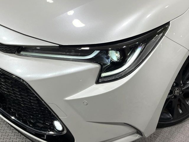 COROLLA TOURING HYBRID