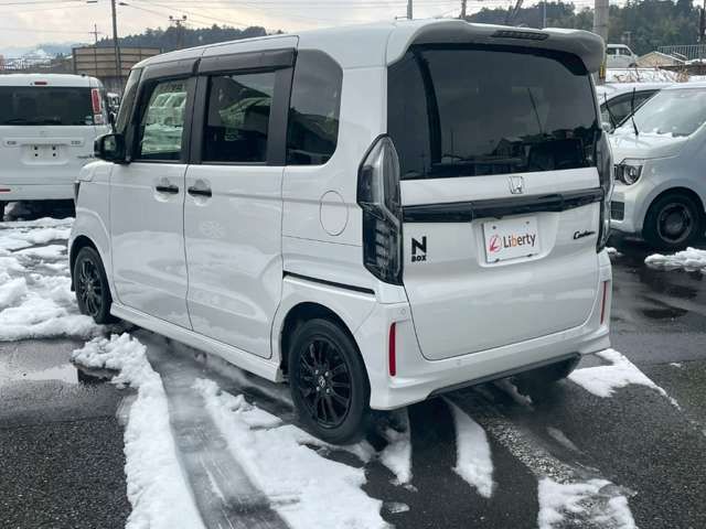 N BOX CUSTOM