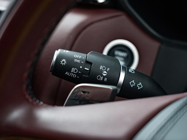 ROVER RANGE ROVER VELAR