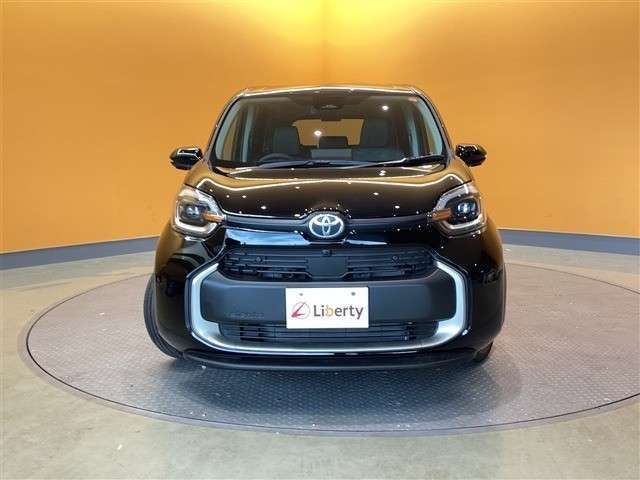 SIENTA HYBRID