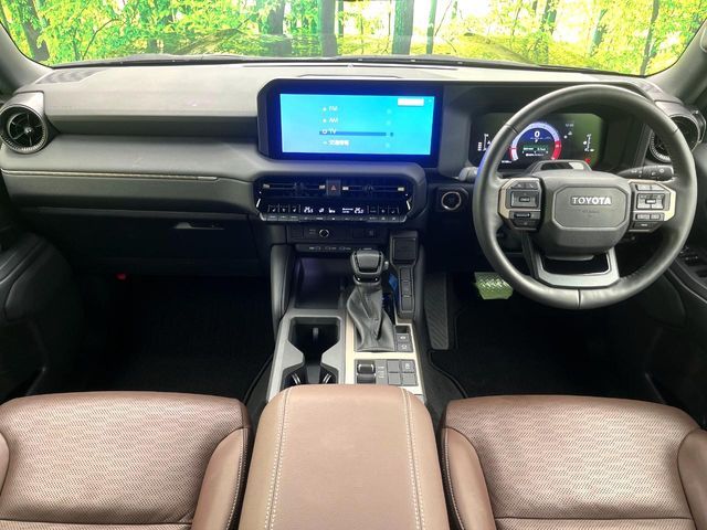 LANDCRUISER 250