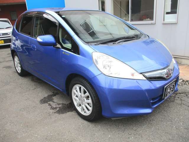FIT HYBRID