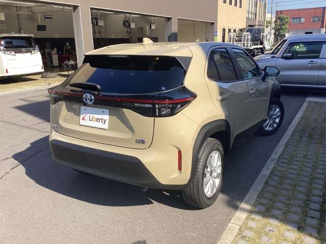 YARIS CROSS HYBRID
