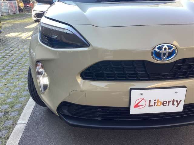 YARIS CROSS HYBRID