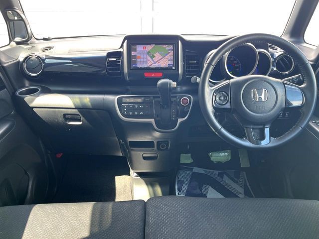 N-BOX CUSTOM