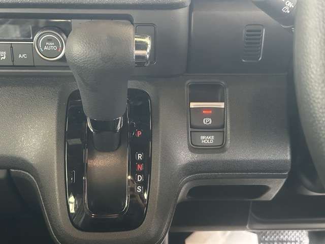 N-BOX CUSTOM