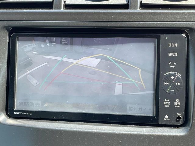 PRIUS Alpha