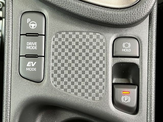 YARIS CROSS HYBRID